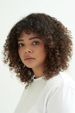 Lydia West headshot
